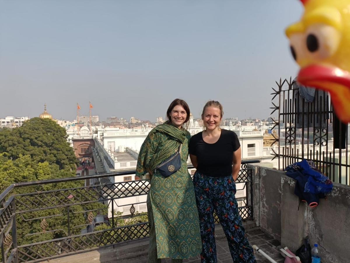 4N Homestay- Golden Temple View Амритсар Екстериор снимка