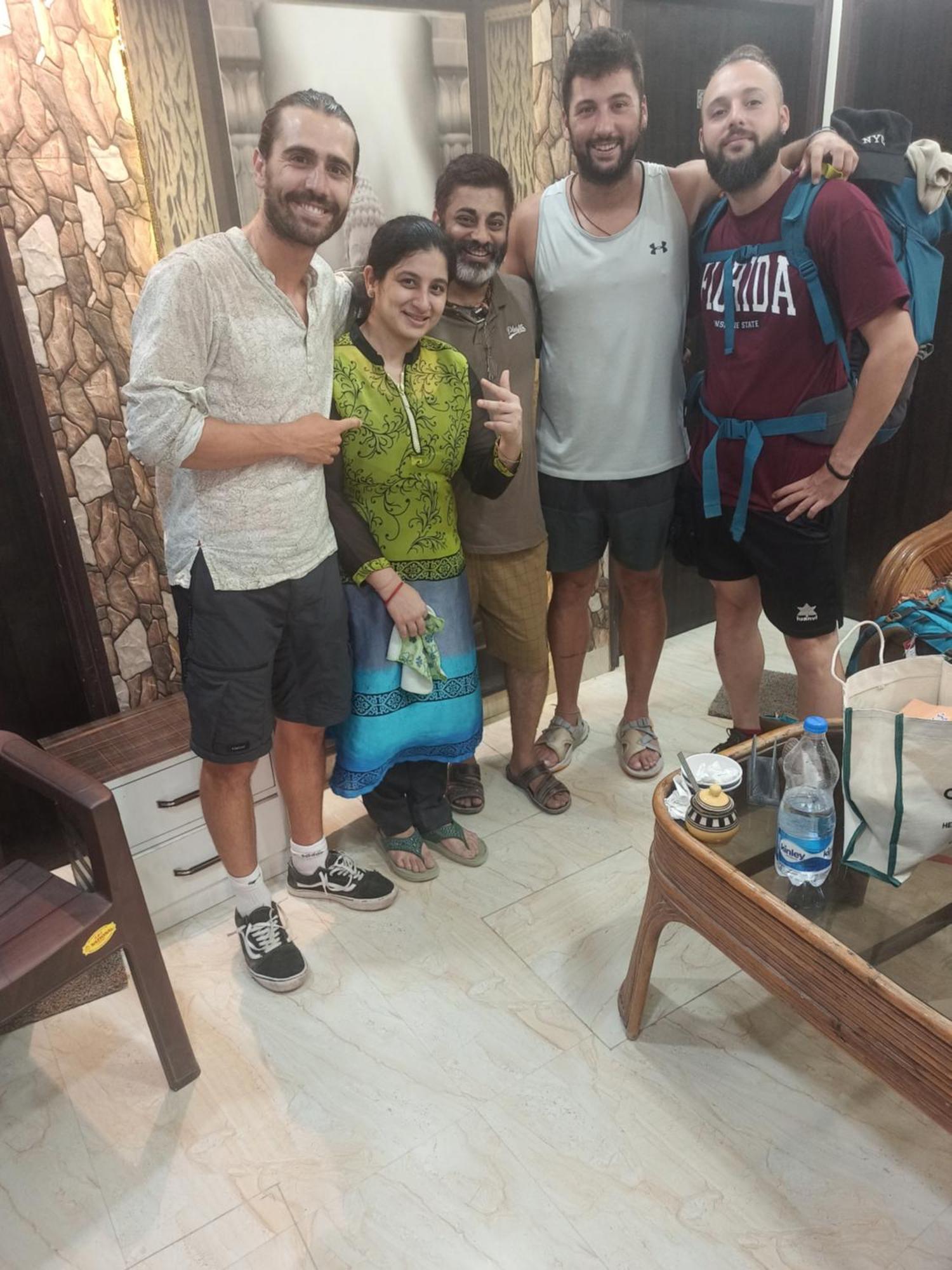 4N Homestay- Golden Temple View Амритсар Екстериор снимка