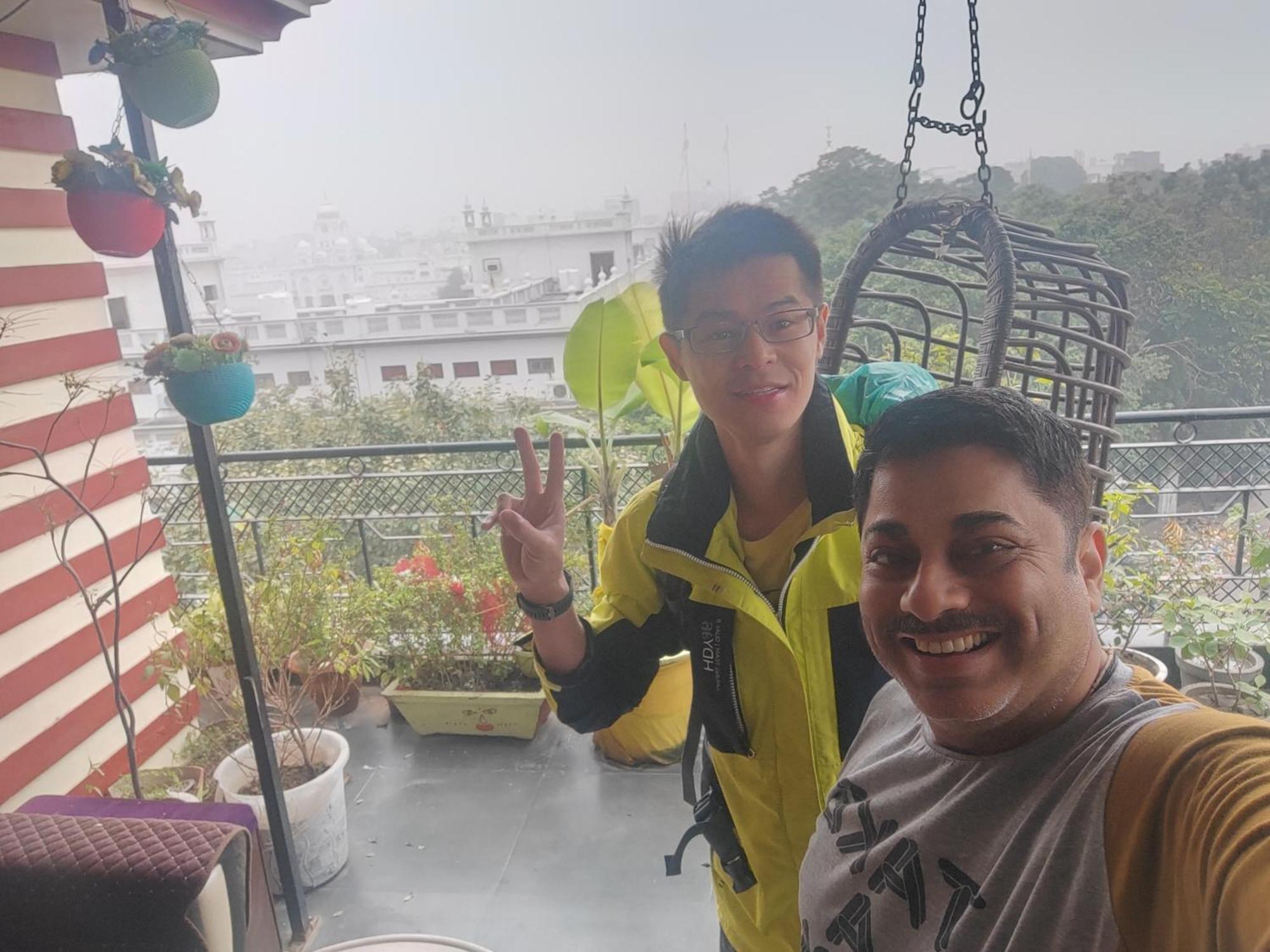 4N Homestay- Golden Temple View Амритсар Екстериор снимка